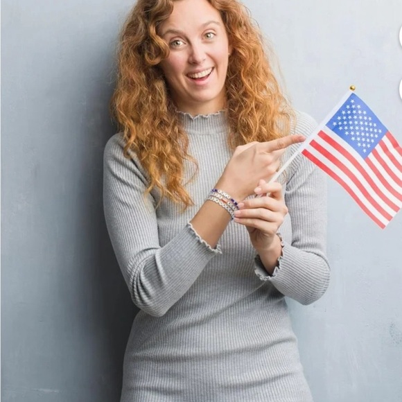 Kamala Harris 2024 Flag Friendship Bracelets - Picture 4 of 14